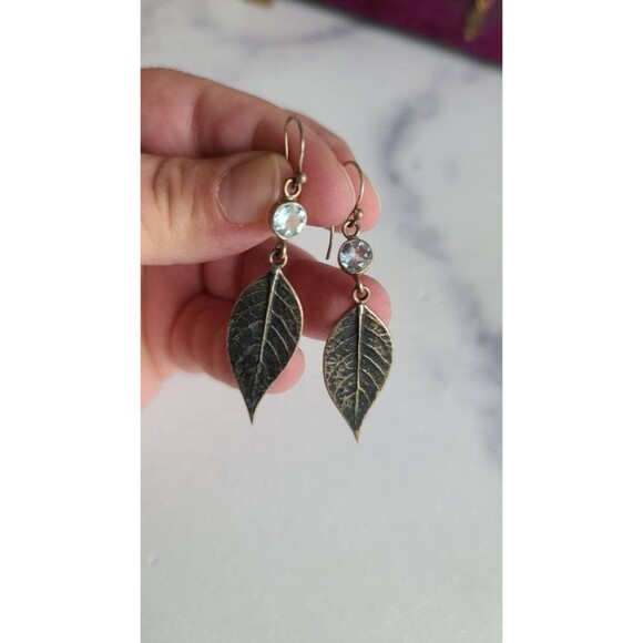 925 Leaf Dangling Topaz Pierced Earrings - Picture 1 of 10